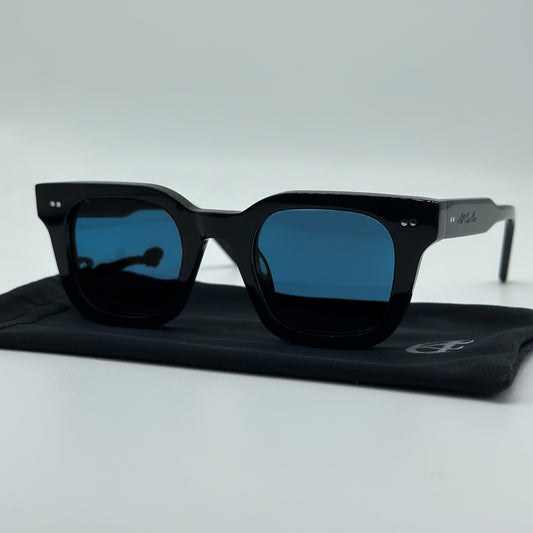 Black and blue glas shades